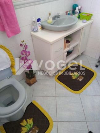 Imagem Casa com 3 Quartos à Venda, 232 m² em Jardim América - Sao Leopoldo Imagem Casa com 3 Quartos à Venda, 232 m² em Jardim América - Sao Leopoldo