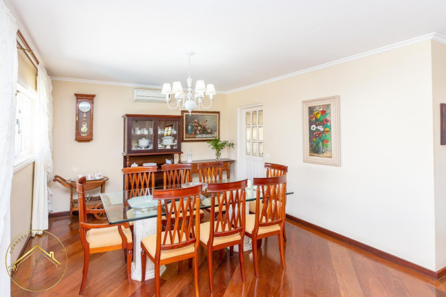 Imagem Casa com 5 Quartos à Venda, 313 m² em Alphaville - Santana De Parnaíba Imagem Casa com 5 Quartos à Venda, 313 m² em Alphaville - Santana De Parnaíba