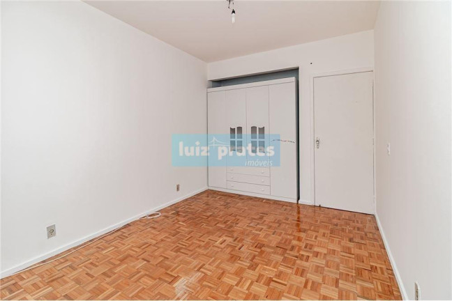 Imagem Apartamento com 3 Quartos à Venda, 94 m² em Centro Histórico - Porto Alegre