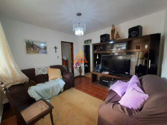 Imagem Casa com 3 Quartos à Venda, 53 m²