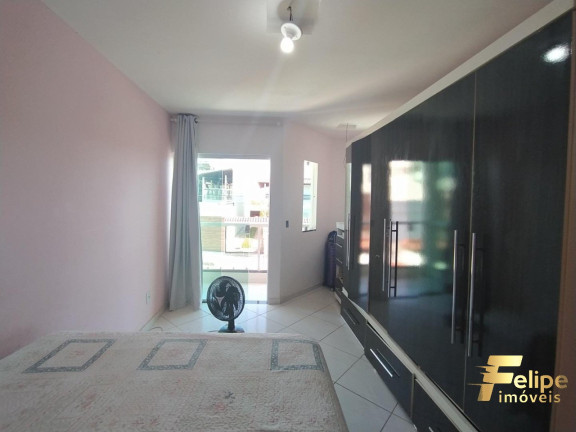 Imagem Casa com 3 Quartos à Venda, 220 m² em Itapebussu - Guarapari