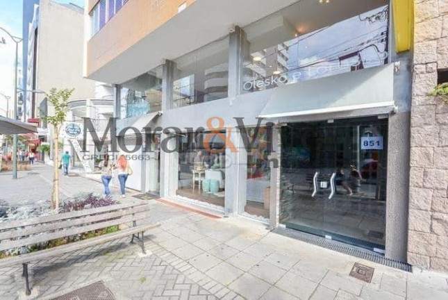 Imagem Apartamento com 2 Quartos à Venda, 102 m² em Centro - Curitiba Imagem Apartamento com 2 Quartos à Venda, 102 m² em Centro - Curitiba