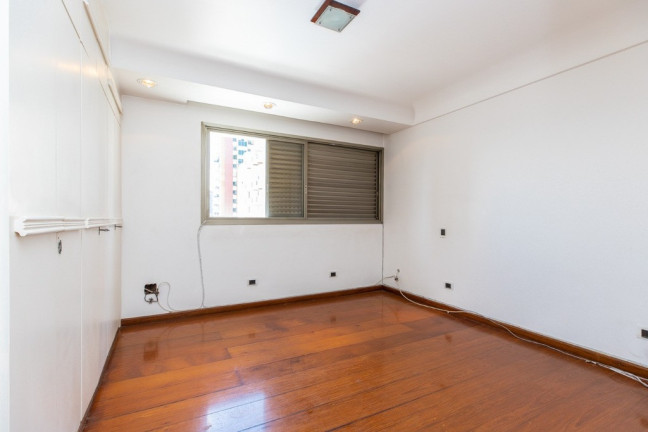Imagem Imóvel com 4 Quartos à Venda, 425 m² em Moema - São Paulo Imagem Imóvel com 4 Quartos à Venda, 425 m² em Moema - São Paulo
