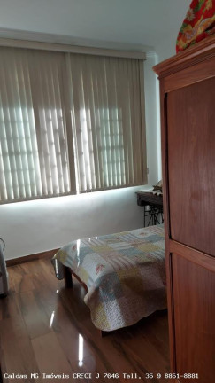 Imagem Casa com 7 Quartos à Venda, 420 m² em Floresta - Belo Horizonte