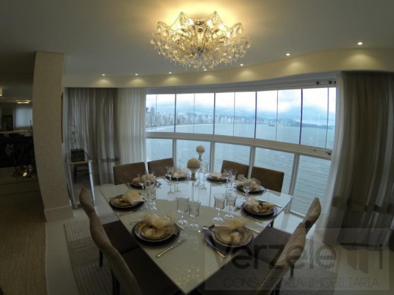 Imagem Apartamento com 4 Quartos à Venda, 238 m² em Centro - Balneário Camboriú