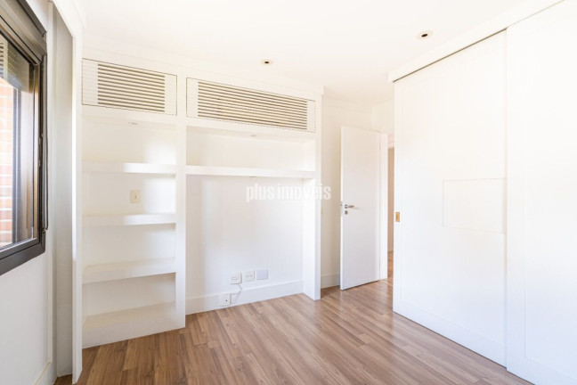 Imagem Apartamento com 6 Quartos à Venda, 591 m² em Panamby - São Paulo Imagem Apartamento com 6 Quartos à Venda, 591 m² em Panamby - São Paulo