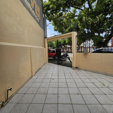 Imagem Casa com 2 Quartos para Alugar, 75 m² em Sacramenta - Belém