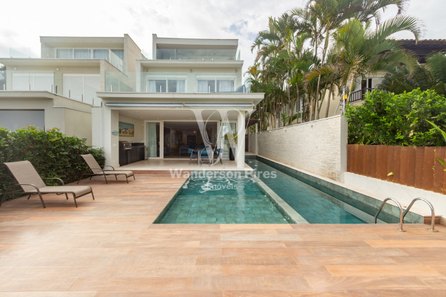 Casa com 6 Quartos à Venda, 364 m² em Juquehy - São Sebastião