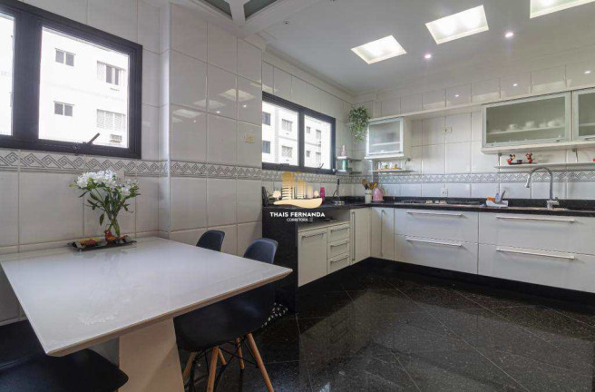 Imagem Apartamento com 4 Quartos à Venda, 250 m² em Canto Do Forte - Praia Grande Imagem Apartamento com 4 Quartos à Venda, 250 m² em Canto Do Forte - Praia Grande