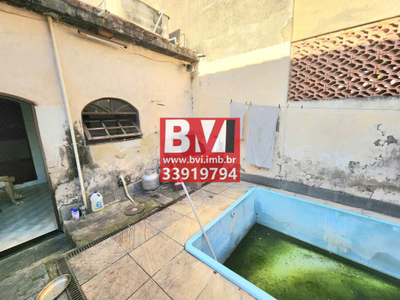 Imagem Casa com 2 Quartos à Venda, 160 m² em Penha - Rio De Janeiro Imagem Casa com 2 Quartos à Venda, 160 m² em Penha - Rio De Janeiro