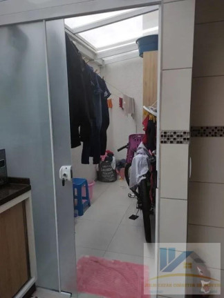 Imagem Casa com 2 Quartos à Venda, 130 m² em Alto Boqueirão - Curitiba Imagem Casa com 2 Quartos à Venda, 130 m² em Alto Boqueirão - Curitiba