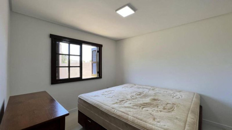 Imagem Casa com 3 Quartos à Venda, 112 m² em Tramandaí