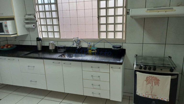 Imagem Casa com 3 Quartos à Venda, 360 m² em Cidade Jardim - Pirassununga