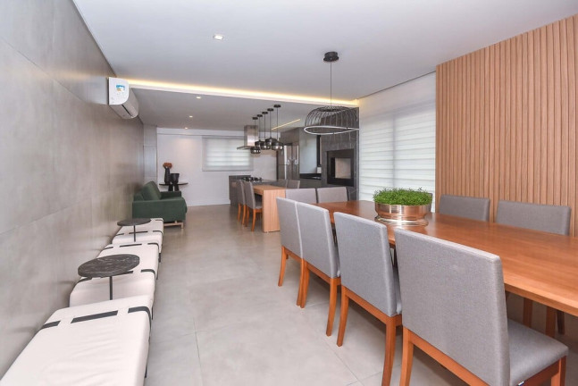 Imagem Apartamento com 2 Quartos à Venda, 67 m² em São Francisco - Curitiba