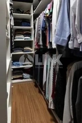 Imagem Imóvel com 2 Quartos à Venda, 130 m² em Cristo Redentor - Porto Alegre Imagem Imóvel com 2 Quartos à Venda, 130 m² em Cristo Redentor - Porto Alegre