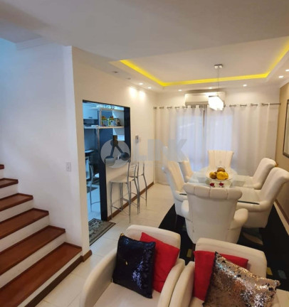 Imagem Imóvel com 3 Quartos à Venda, 186 m² em Cavalhada - Porto Alegre