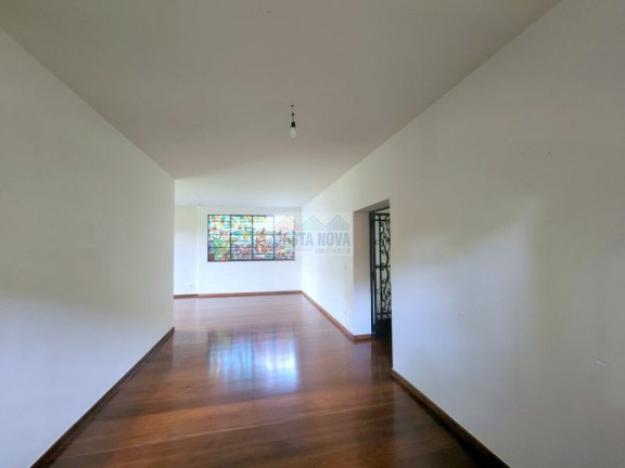 Imagem Casa com 3 Quartos à Venda, 244 m² em Pacaembu - São Paulo