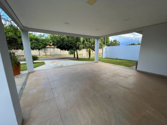 Imagem Casa com 3 Quartos à Venda, 238 m² em Setor Industrial - Sinop