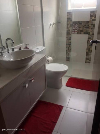 Casa à Venda,  em Haras Bela Vista - Vargem Grande Paulista