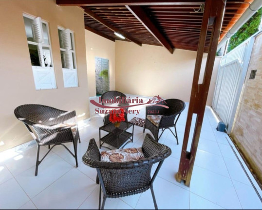 Casa com 3 Quartos à Venda,  em Emaús - Parnamirim