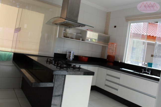Imagem Sobrado com 4 Quartos à Venda, 90 m² em Condominio - Salto