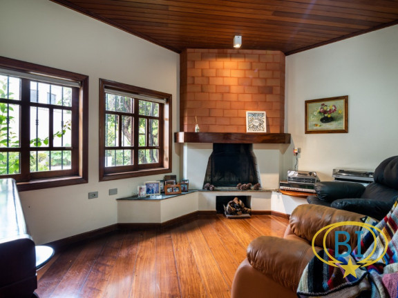 Imagem Sobrado com 4 Quartos à Venda, 300 m² em Vila Madalena - São Paulo Imagem Sobrado com 4 Quartos à Venda, 300 m² em Vila Madalena - São Paulo