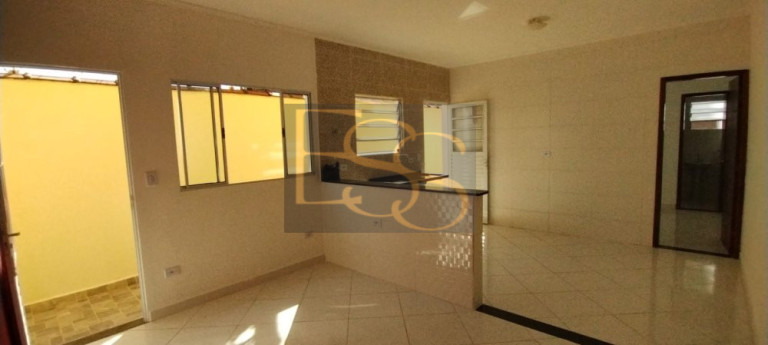 Imagem Casa com 2 Quartos à Venda, 60 m² em Agenor De Campos - Mongaguá Imagem Casa com 2 Quartos à Venda, 60 m² em Agenor De Campos - Mongaguá