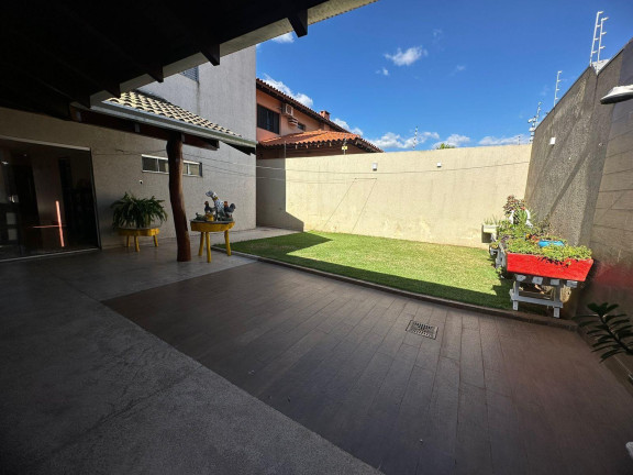 Imagem Sobrado com 4 Quartos à Venda, 292 m² em Chácara Cachoeira - Campo Grande Imagem Sobrado com 4 Quartos à Venda, 292 m² em Chácara Cachoeira - Campo Grande