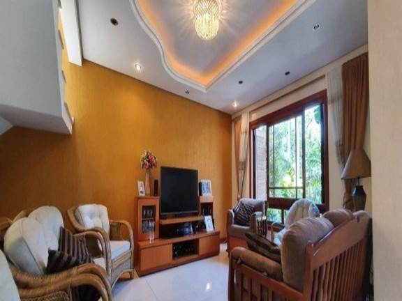 Imagem Casa com 3 Quartos à Venda, 203 m² em Parque Da Matriz - Cachoeirinha Imagem Casa com 3 Quartos à Venda, 203 m² em Parque Da Matriz - Cachoeirinha