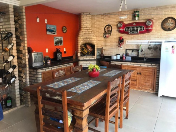 Imagem Casa com 4 Quartos à Venda, 436 m² em Glória - Macaé Imagem Casa com 4 Quartos à Venda, 436 m² em Glória - Macaé