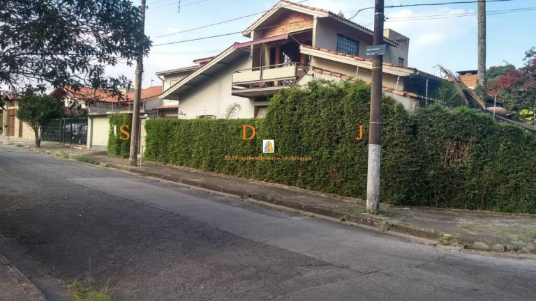 Imagem Casa com 2 Quartos à Venda, 255 m² em Instituto De Previdência - São Paulo Imagem Casa com 2 Quartos à Venda, 255 m² em Instituto De Previdência - São Paulo
