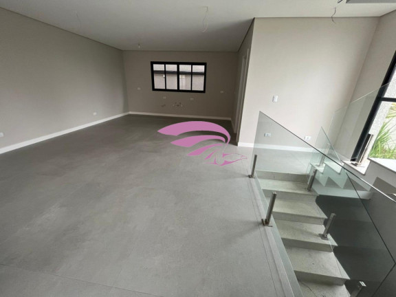 Imagem Casa com 3 Quartos à Venda, 255 m² em Mossunguê - Curitiba Imagem Casa com 3 Quartos à Venda, 255 m² em Mossunguê - Curitiba