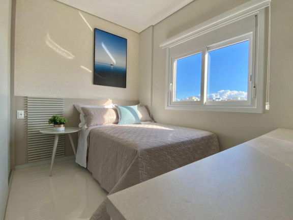 Imagem Apartamento com 2 Quartos à Venda, 99 m² em Centro - Capao Da Canoa