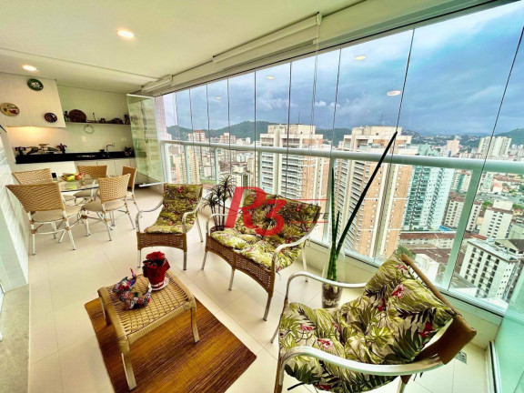 Apartamento com 2 Quartos à Venda, 108 m² em Gonzaga - Santos