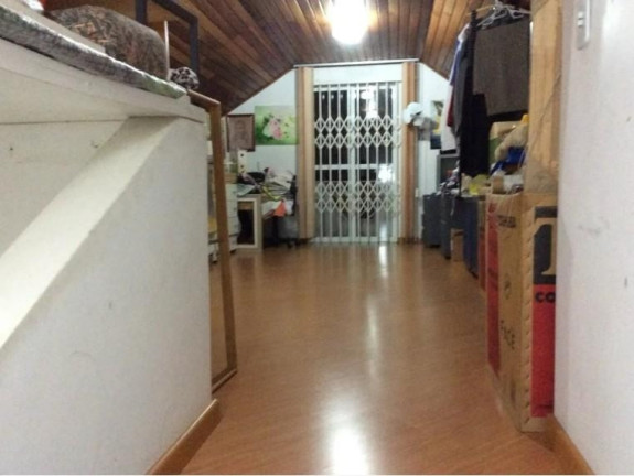 Imagem Casa com 3 Quartos à Venda, 130 m² em Lindóia - Curitiba
