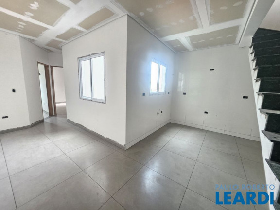 Imagem Cobertura com 2 Quartos à Venda, 82 m² em Vila Scarpelli - Santo André