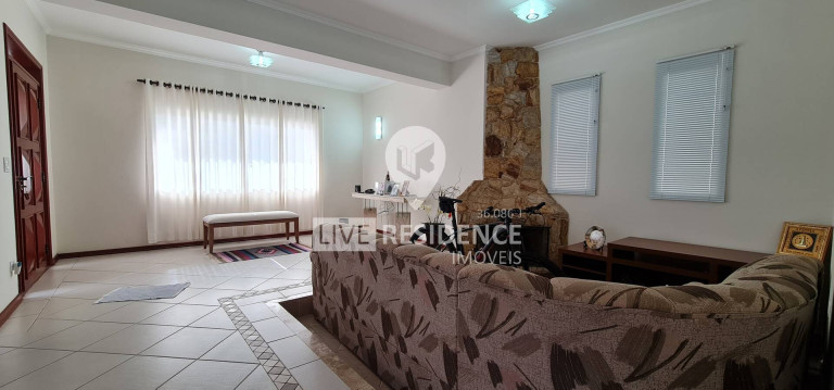 Imagem Casa com 4 Quartos à Venda, 350 m² em Condomínio Itatiba Country Club - Itatiba
