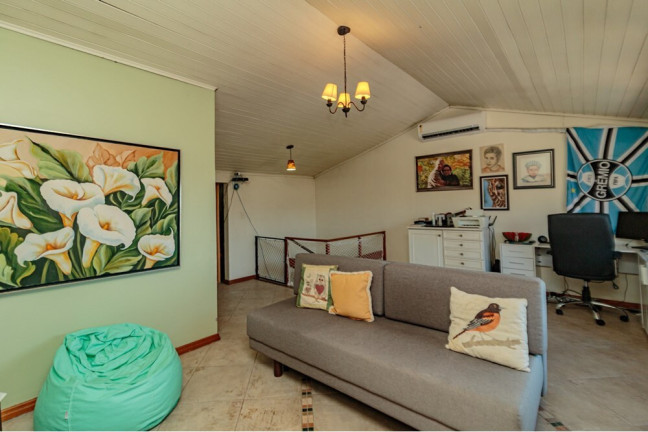 Imagem Casa com 3 Quartos à Venda, 160 m² em Chácara Das Pedras - Porto Alegre