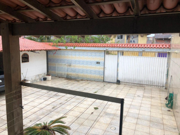Imagem Casa com 6 Quartos à Venda, 320 m² em Santa Mônica - Guarapari