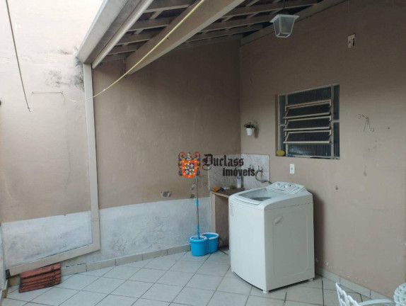 Imagem Sobrado com 4 Quartos à Venda, 131 m² em Centro - Taubaté Imagem Sobrado com 4 Quartos à Venda, 131 m² em Centro - Taubaté