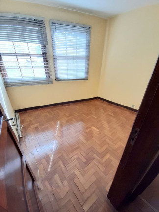Imagem Imóvel com 3 Quartos à Venda, 200 m² em Várzea - Teresópolis Imagem Imóvel com 3 Quartos à Venda, 200 m² em Várzea - Teresópolis