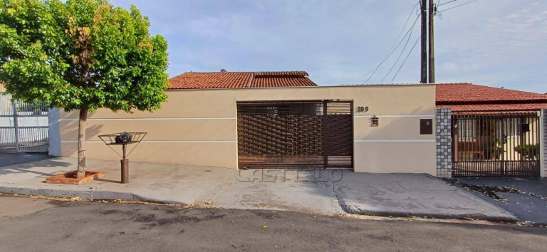 Casa com 3 Quartos à Venda, 110 m² em Dom Pedro Ii - Londrina