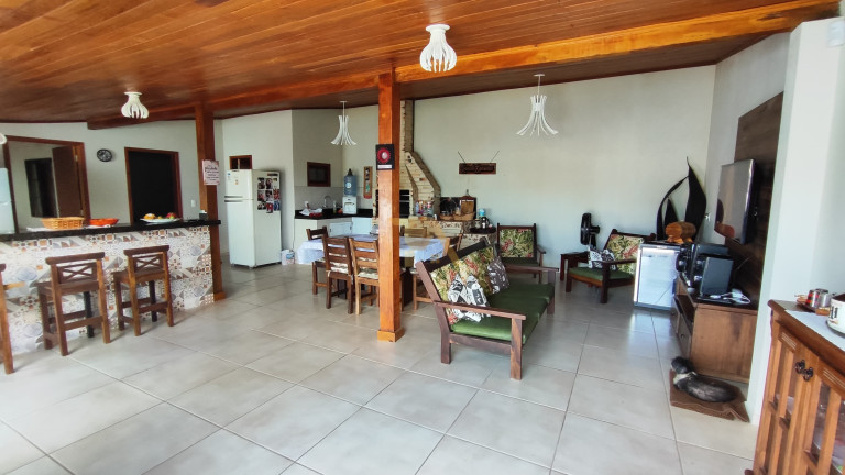Imagem Imóvel com 4 Quartos à Venda, em Alto Arroio - Imbituba Imagem Imóvel com 4 Quartos à Venda, em Alto Arroio - Imbituba