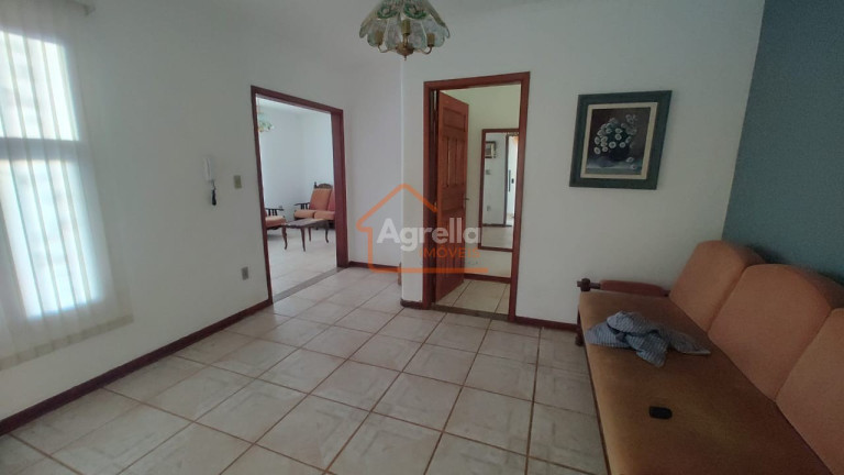 Imagem Casa com 3 Quartos à Venda, 300 m² em Jardim Longatto - Mogi Mirim