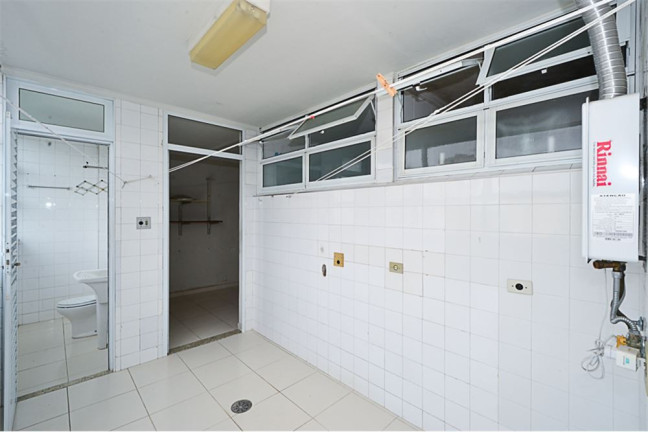 Imagem Imóvel com 3 Quartos à Venda, em Paraíso - São Paulo Imagem Imóvel com 3 Quartos à Venda, em Paraíso - São Paulo