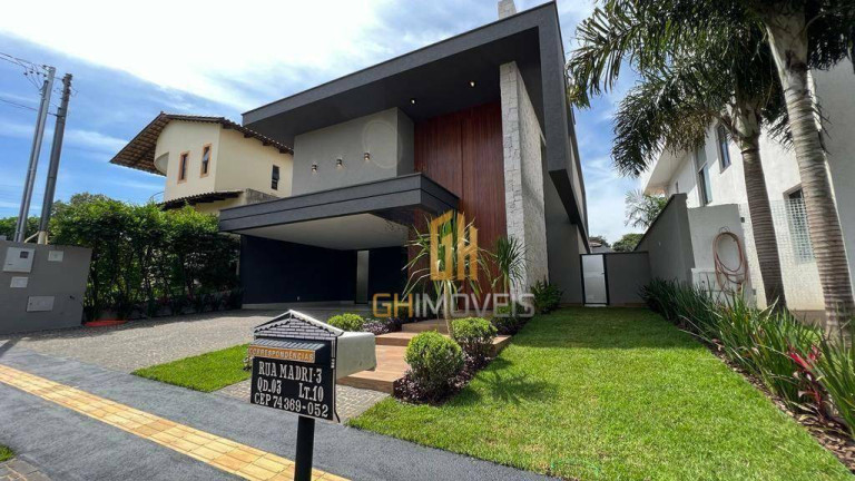 Imagem Sobrado com 4 Quartos à Venda, 290 m² em Jardins Madri - Goiânia