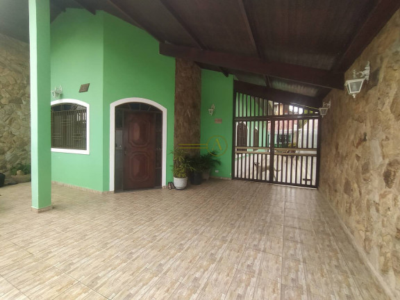 Imagem Casa com 3 Quartos à Venda, 360 m² em Balneário Stella Maris - Peruíbe Imagem Casa com 3 Quartos à Venda, 360 m² em Balneário Stella Maris - Peruíbe