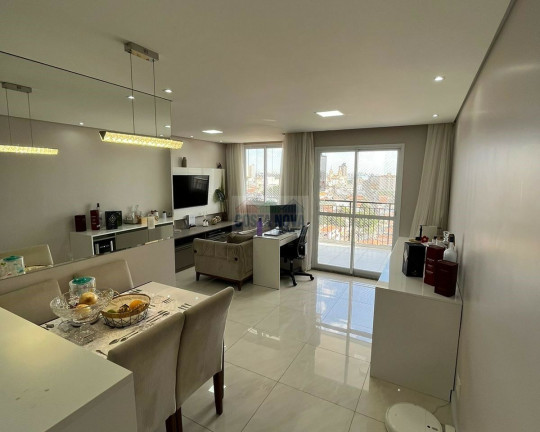 Apartamento com 2 Quartos à Venda, 68 m² em Chora Menino - São Paulo
