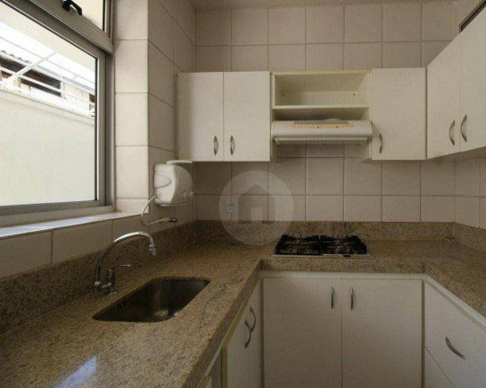 Imagem Apartamento com 3 Quartos à Venda, 217 m² em Santa Efigênia - Belo Horizonte Imagem Apartamento com 3 Quartos à Venda, 217 m² em Santa Efigênia - Belo Horizonte