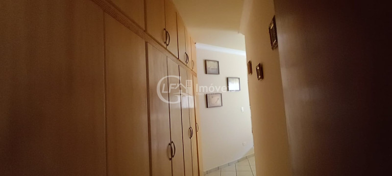 Imagem Casa com 3 Quartos à Venda, 484 m² em Carandá Bosque - Campo Grande Imagem Casa com 3 Quartos à Venda, 484 m² em Carandá Bosque - Campo Grande